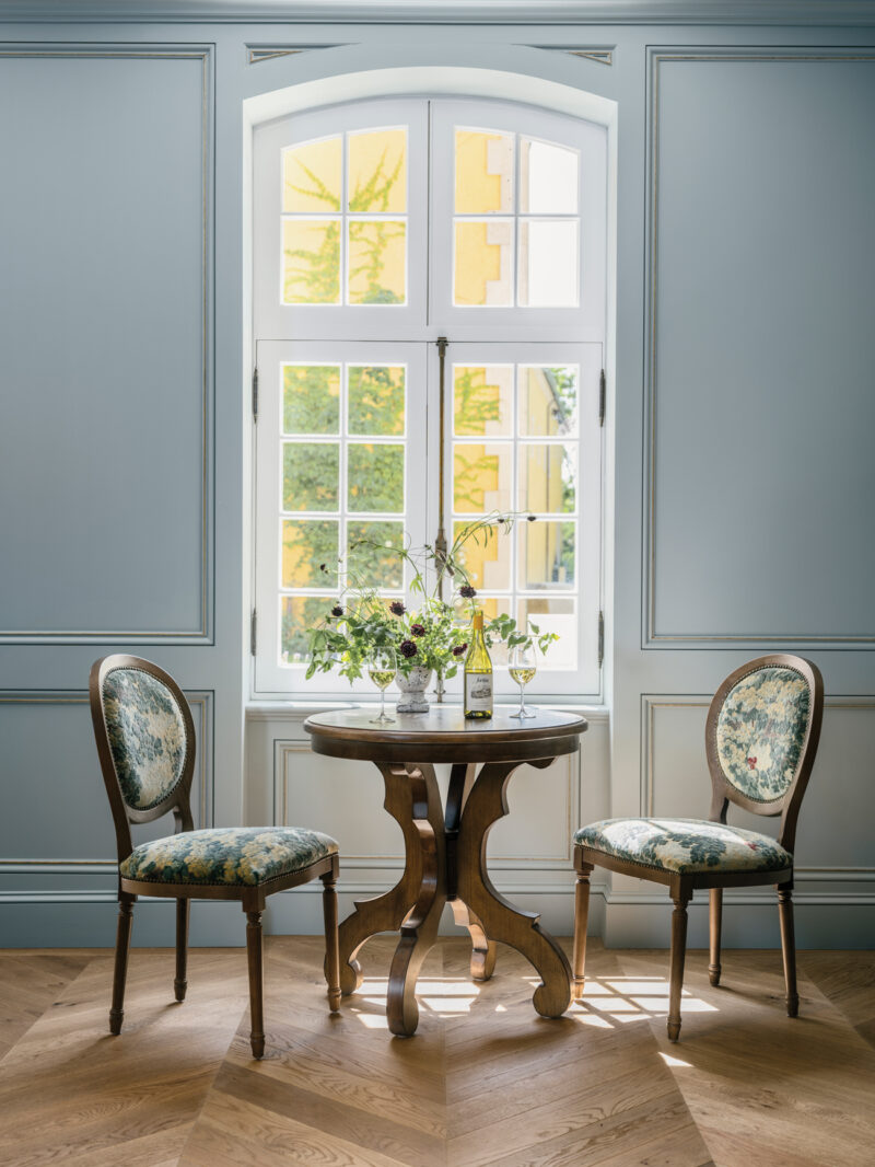 Take a Tour of Jordan Winery's French Chateau-Inspired Lobby – Sunset ...