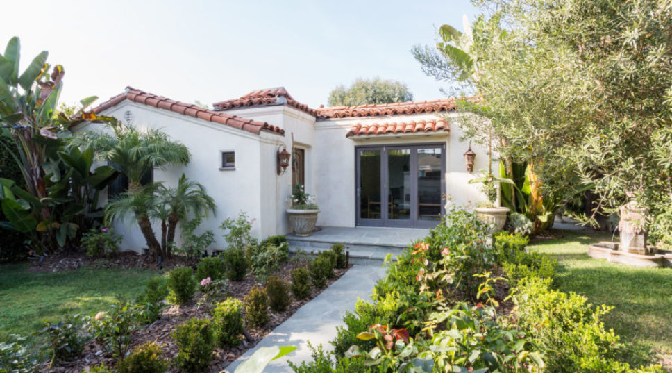 A Spanish-Style Home Gets a Refresh—With Zero Remodeling