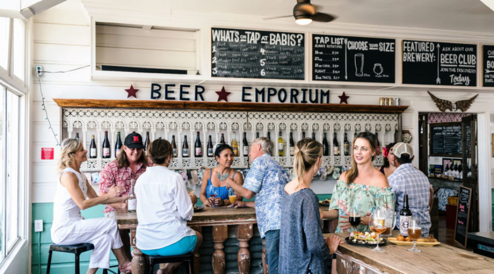 5 Bars Wine Country Insiders Love