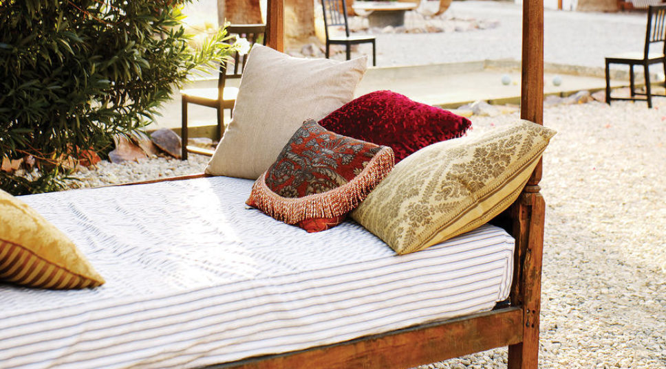 Affordable Romantic Retreats