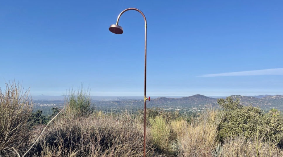 An Outdoor Shower That Inspires Love at First Sight