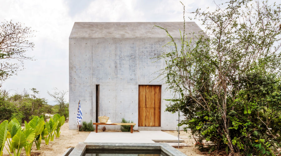 Concrete Micro House: Casa Tiny (Mexico)