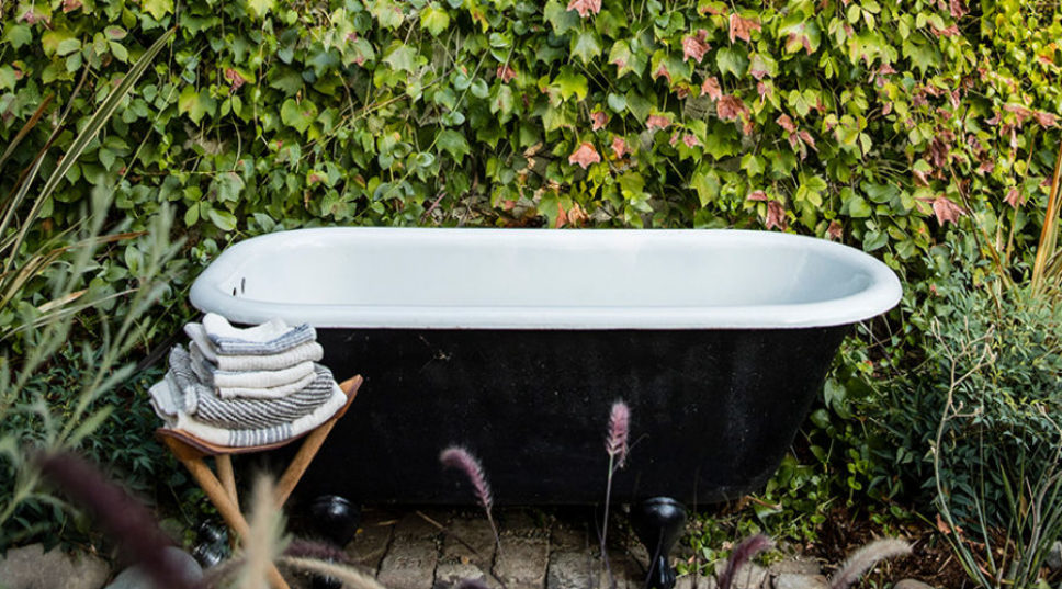 Take Bath Time Outside with These Stylish Showers and Tubs