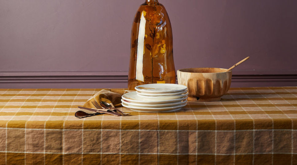 How to Style Your Thanksgiving Table