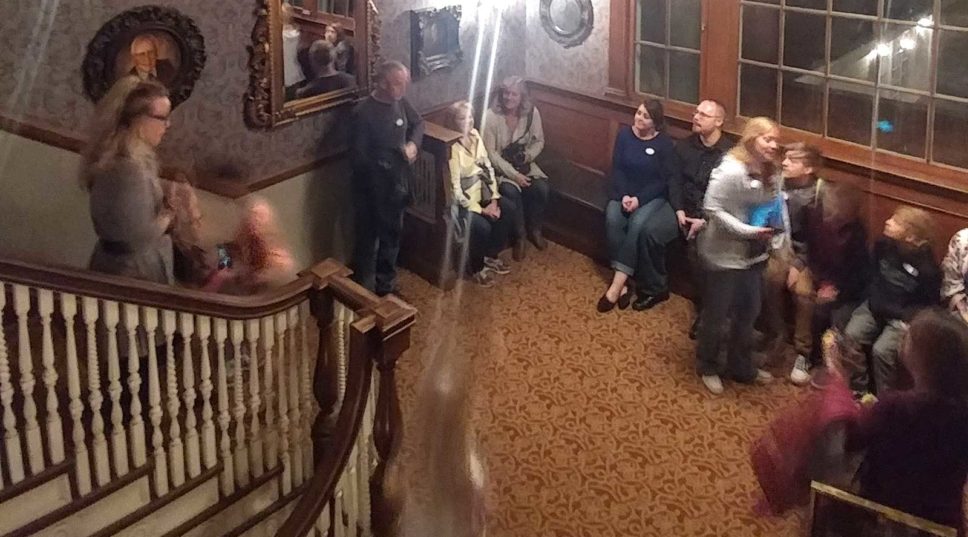 This Photo of 'Ghosts' at the 'Shining' Hotel Will Give You the Creeps