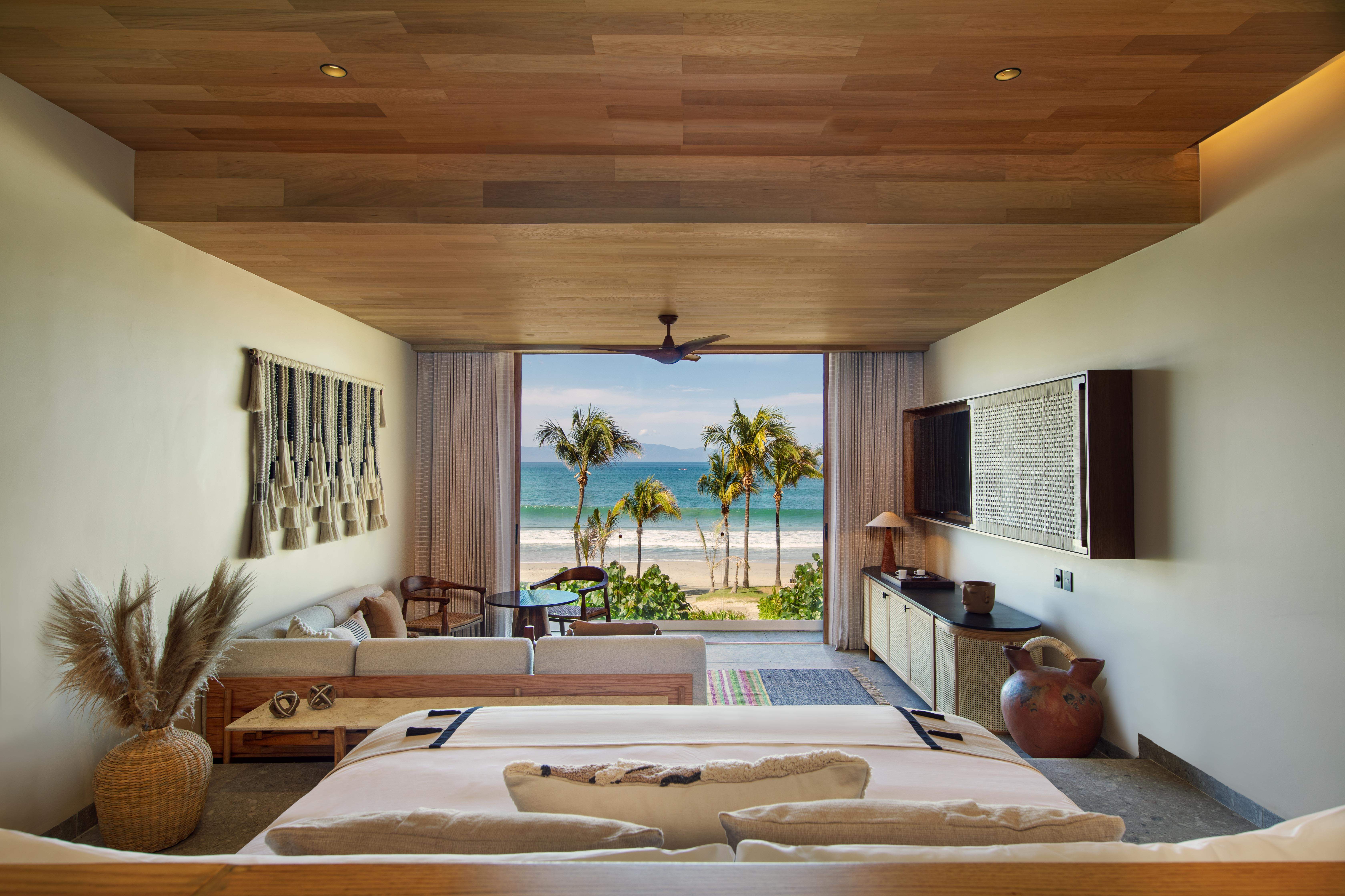 beachfront-suite-at-w-punta-de-mita
