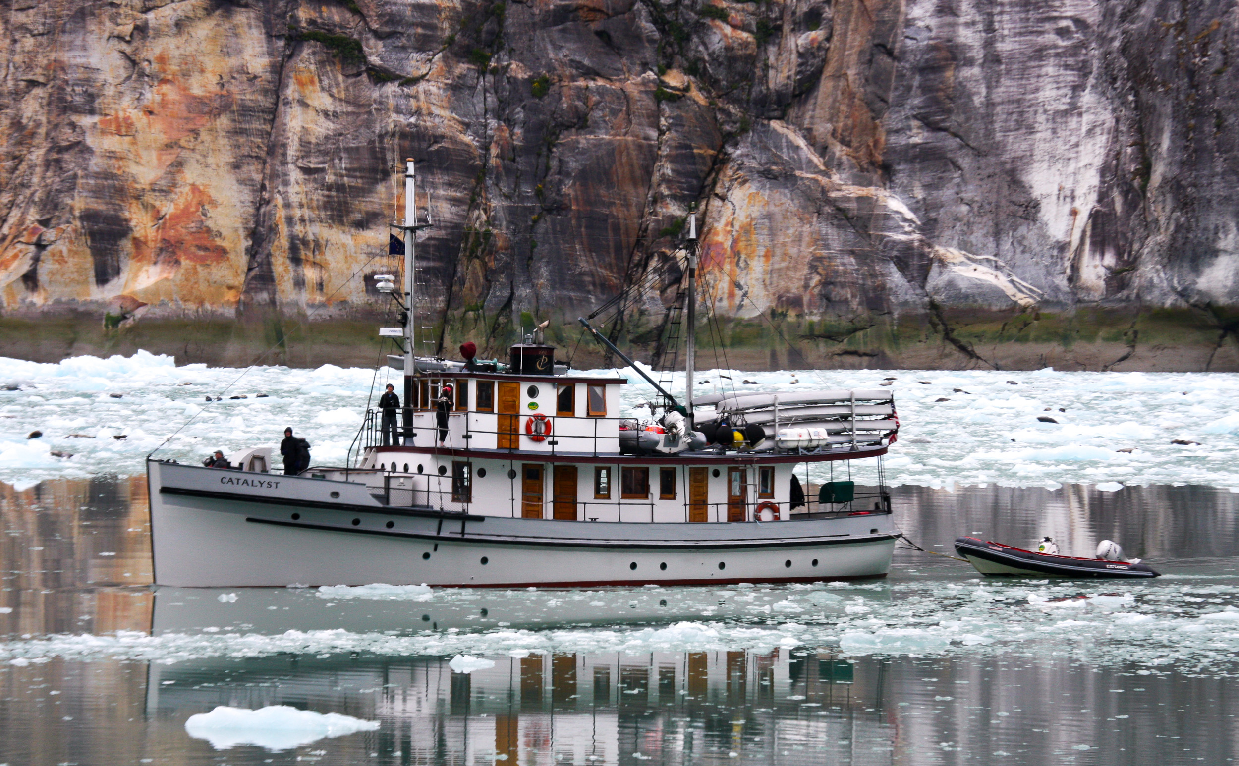 go-remote-in-comfort-aboard-curated-yachts-for-8-36-guests-with-expert-guides-and-custom-itineraries