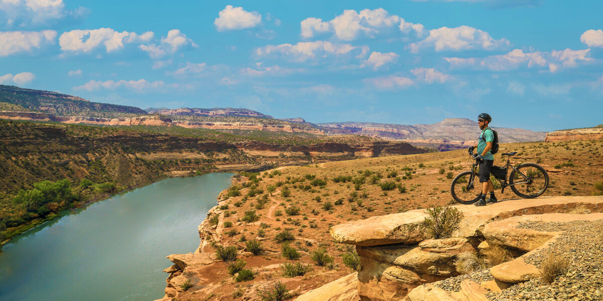 Immerse Yourself in Nature at These Iconic Western Destinations