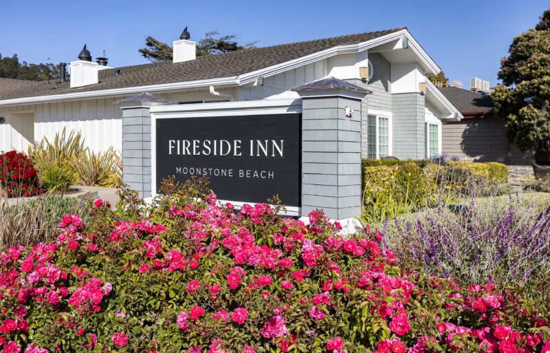 Fireside Inn on Moonstone Beach