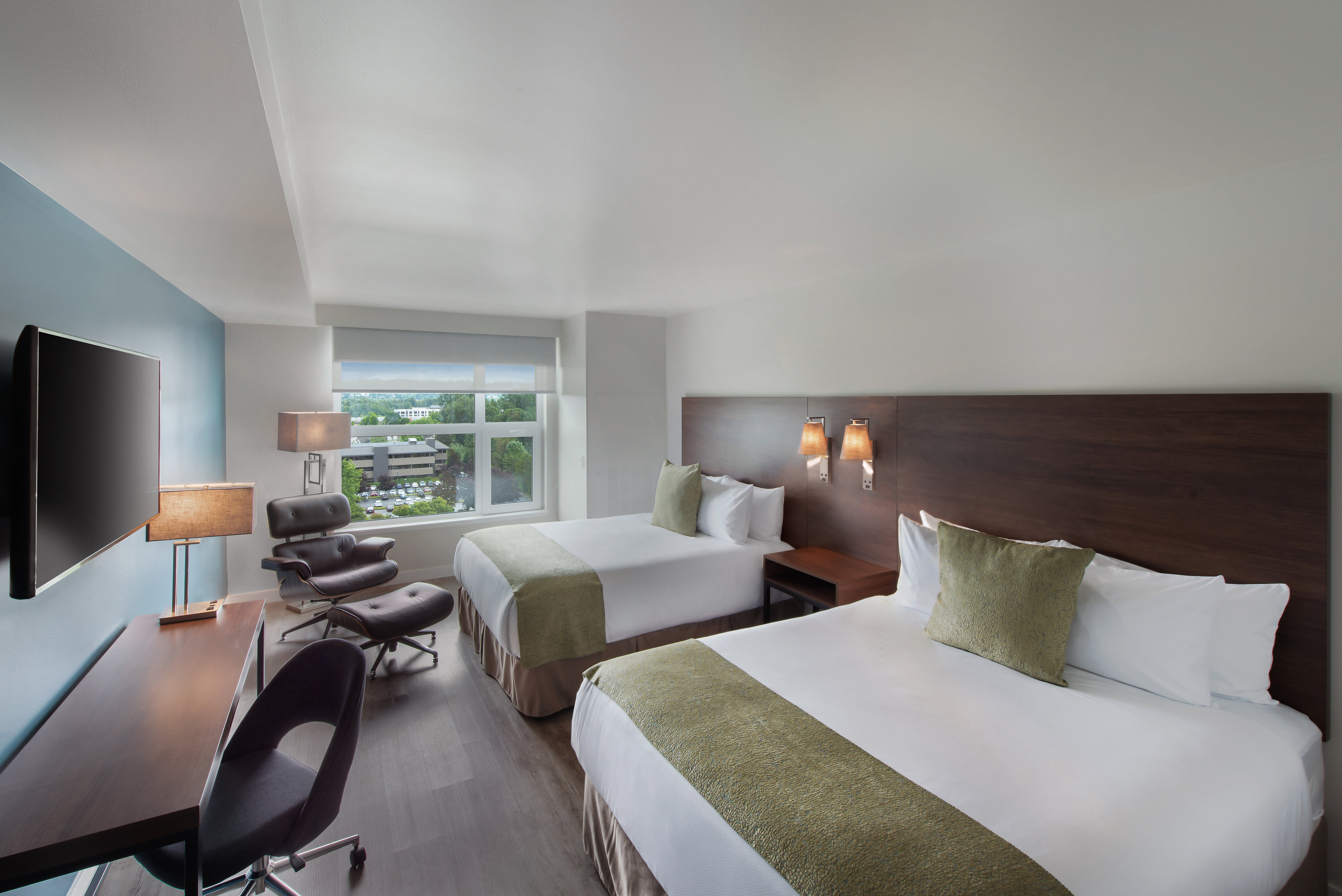 Guestroom Classic Double Queen.jpg