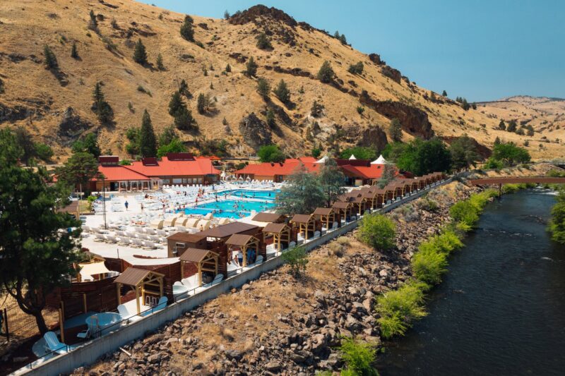Kah-Nee-Ta Hot Springs Resort