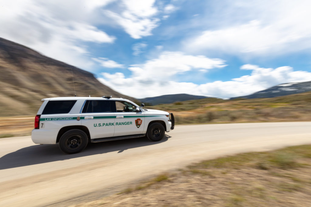 Going to a National Park This Weekend? Keep it Civil, Unlike This Guy - Sunset Magazine - Vimarsana News