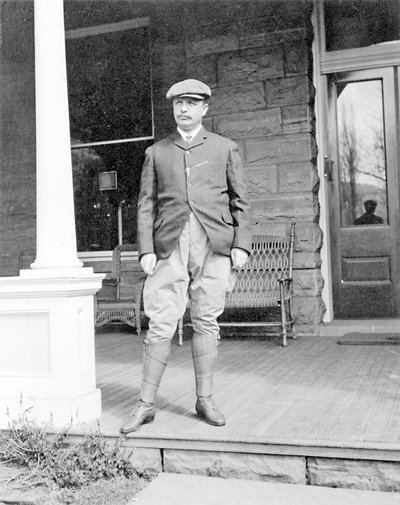 President Theodore Roosevelt on the veranda at Hotel Colorado.jpg