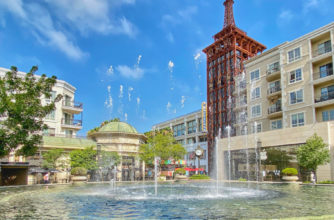 Fountain in shopping area in Glendale, California
