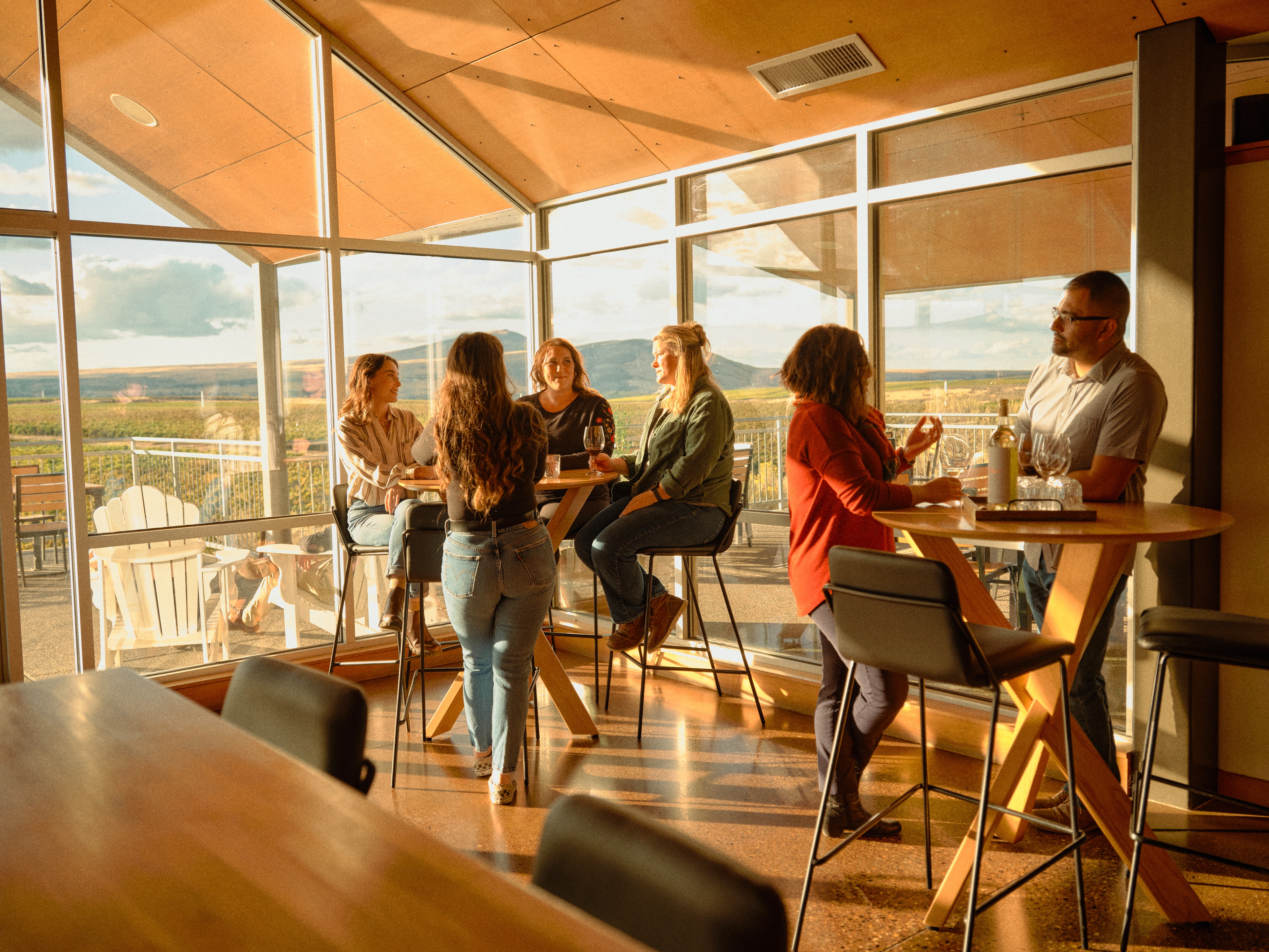 the-light-filled-tasting-room-at-kiona-vineyards
