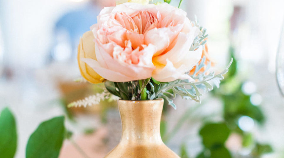 11 Beautiful Ways to Incorporate Warm Pastels into Your Wedding Décor