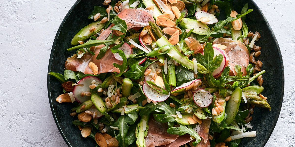 Arugula and Farro Salad with Asparagus and Prosciutto