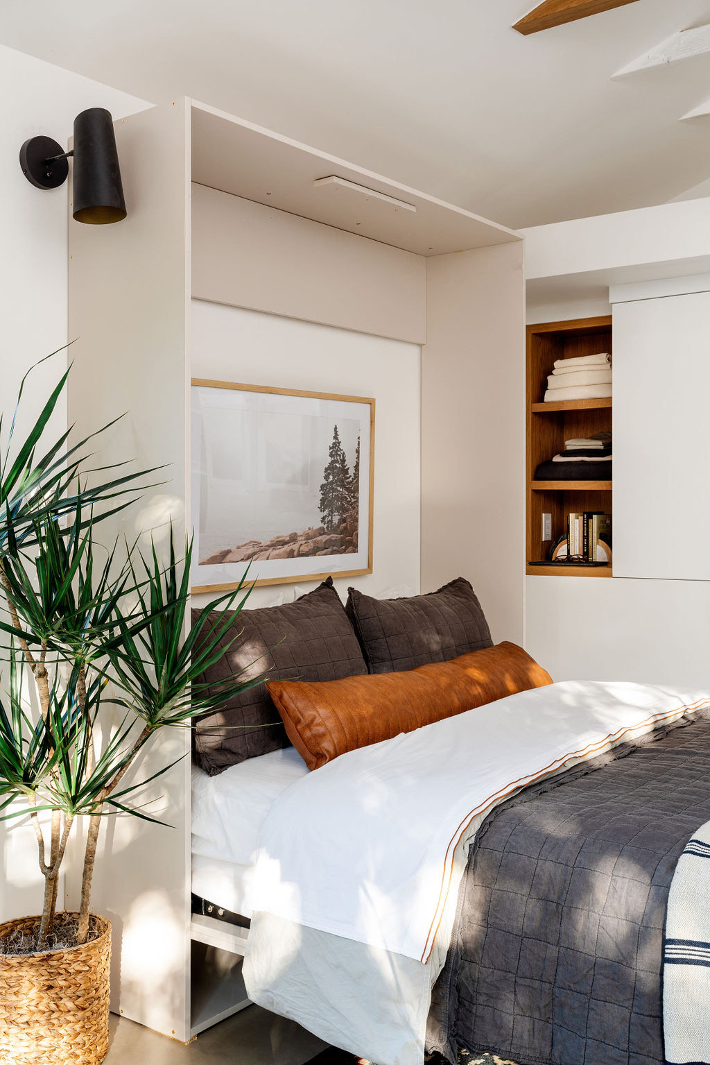 Bedroom Anita Yokota