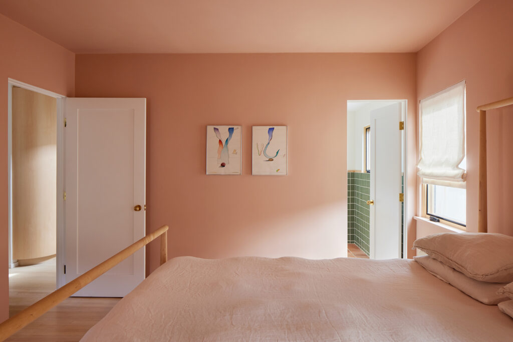 Bedroom in Los Angeles Cottage by LAUN