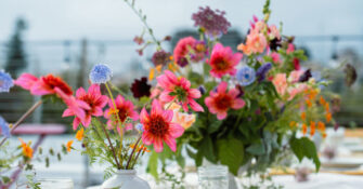 Bluma Farm Flower Arrangement Table