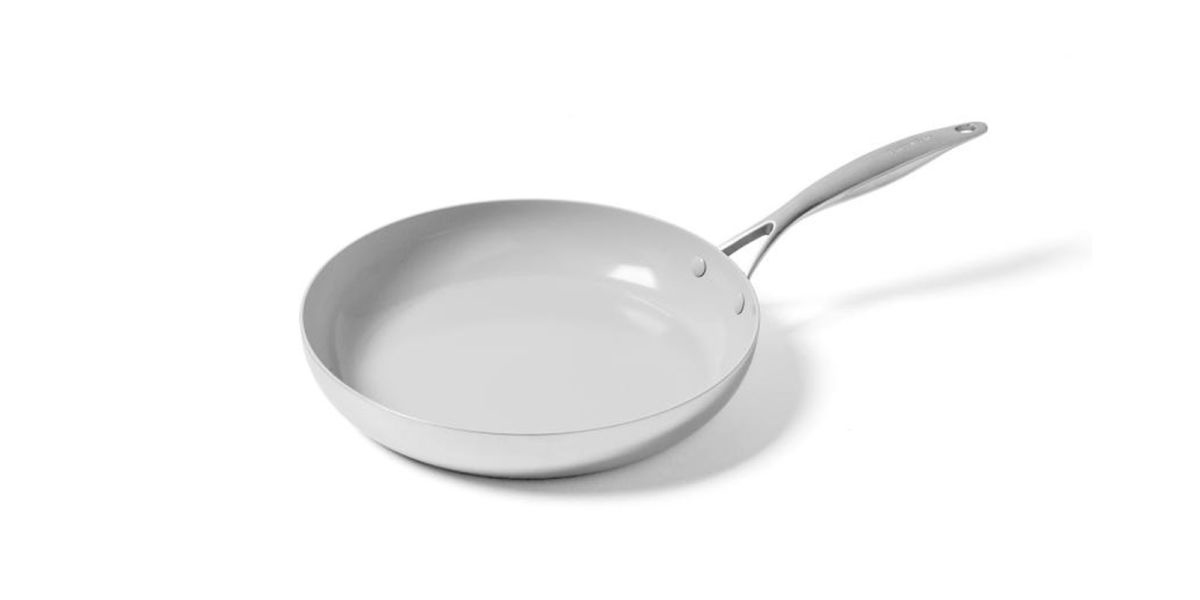A Life-Changing Ceramic Pan
