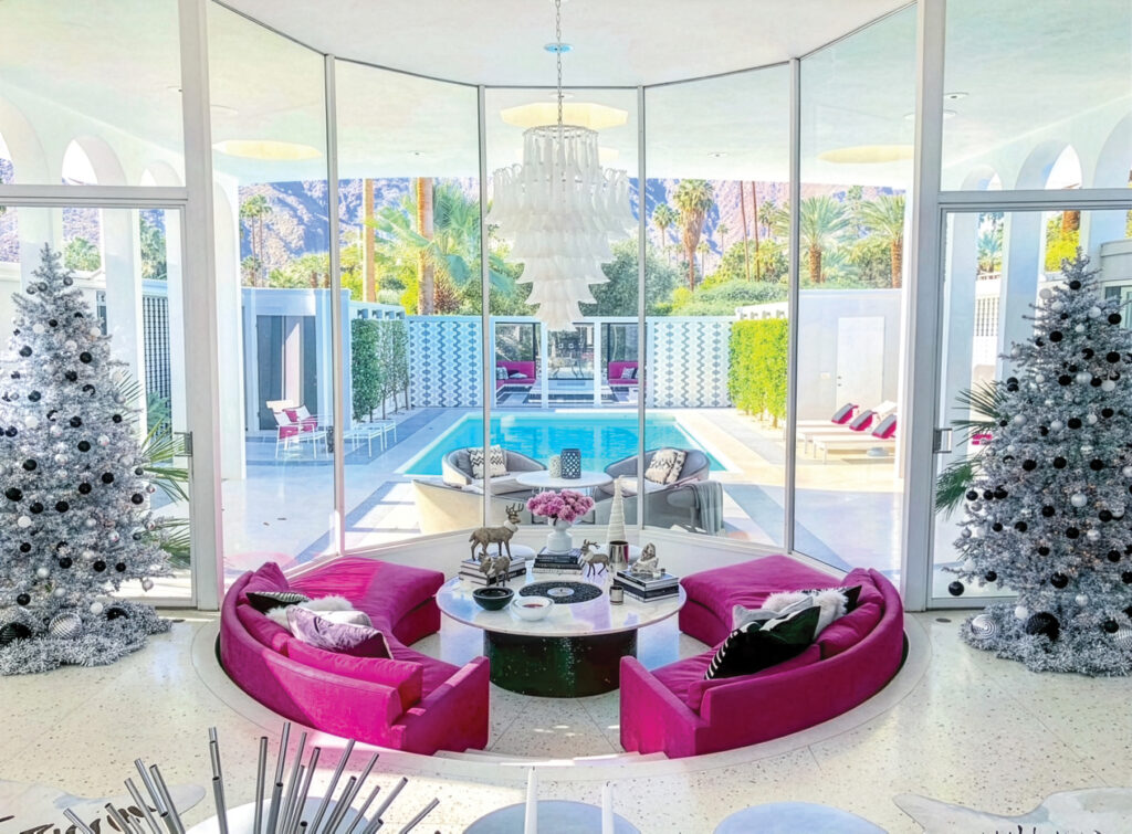 Villa Grigio Palm Springs Christmas Trees