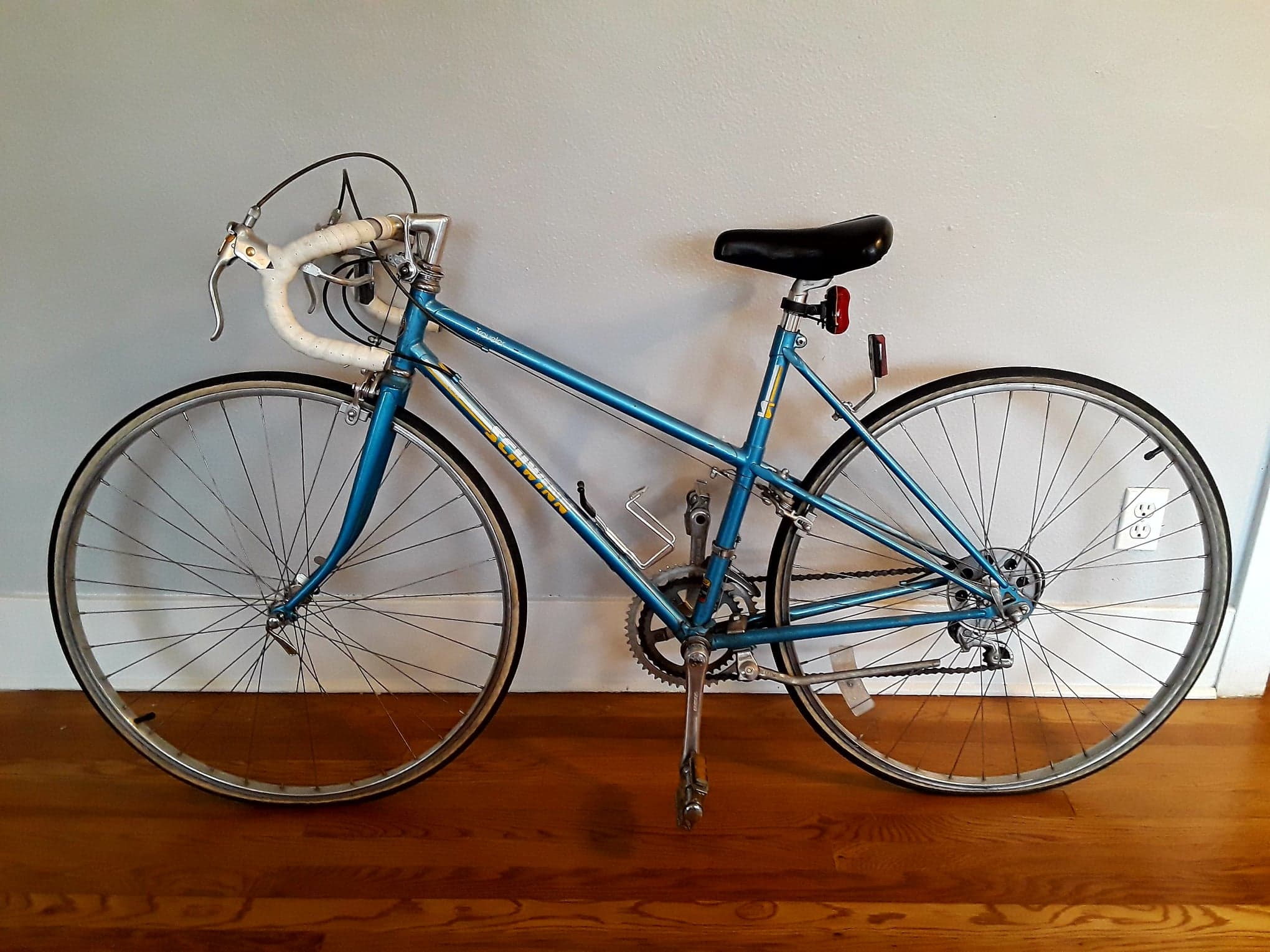 Buy Nothing Vintage Schwinn Bike