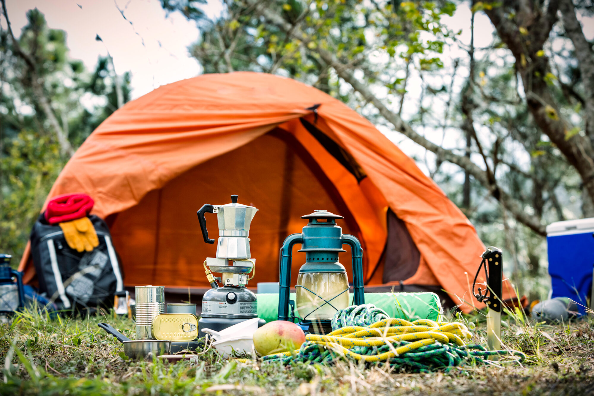 12 Camping Essentials Outdoorsy People Swear By – Sunset Magazine, image size:2000x1333