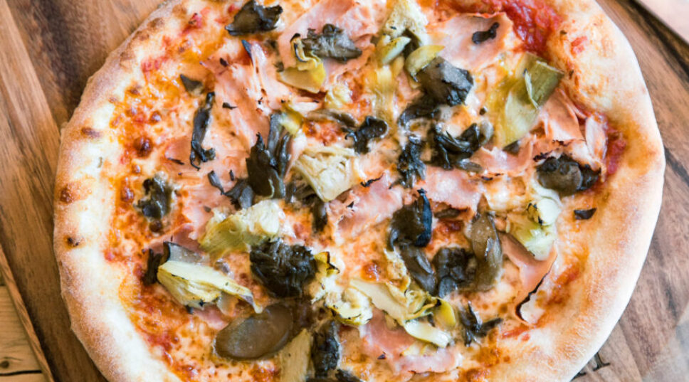 5 Tips to Make the Most out of Your Outdoor Pizza Oven