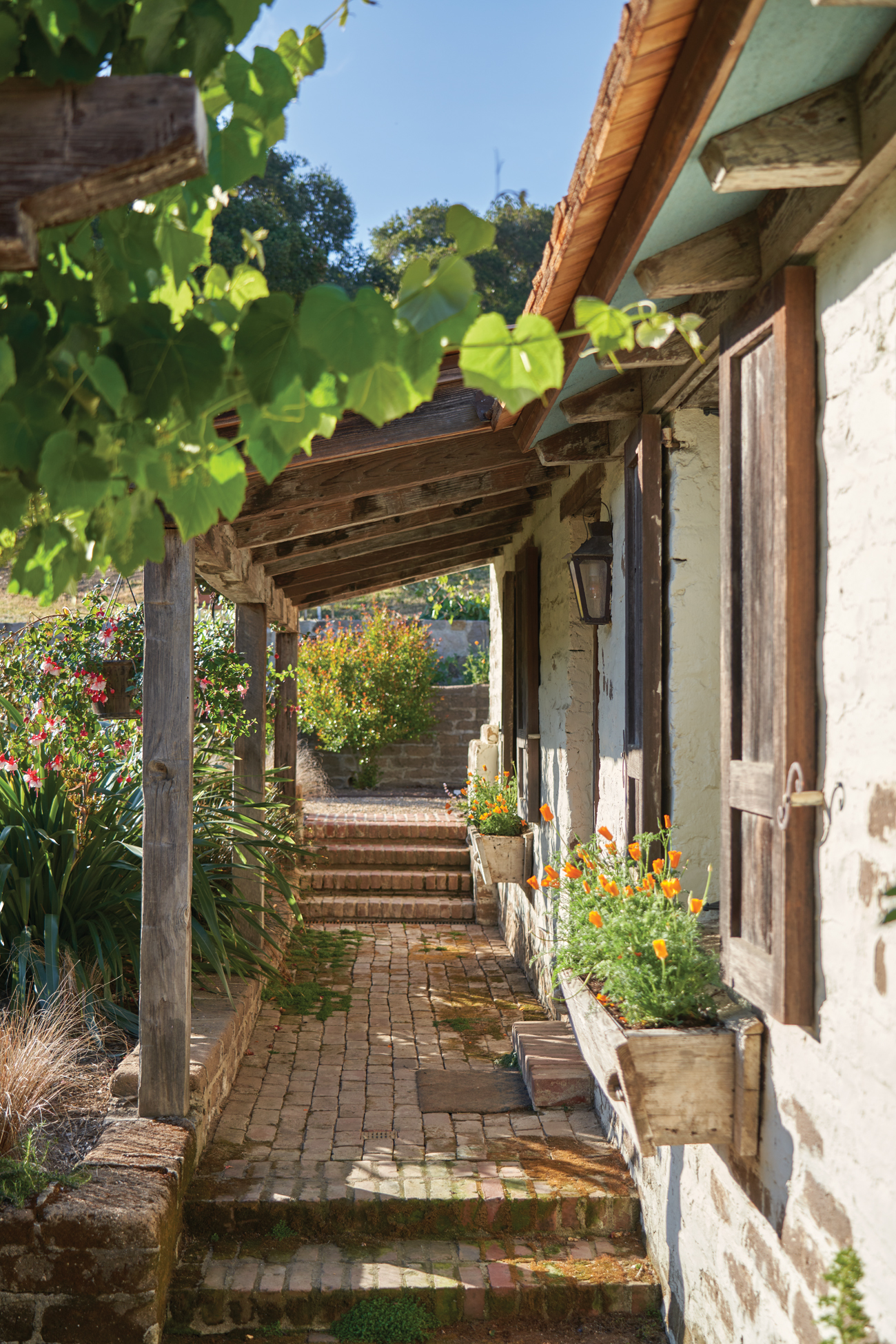 Carmel California Ranch Covered Walkway