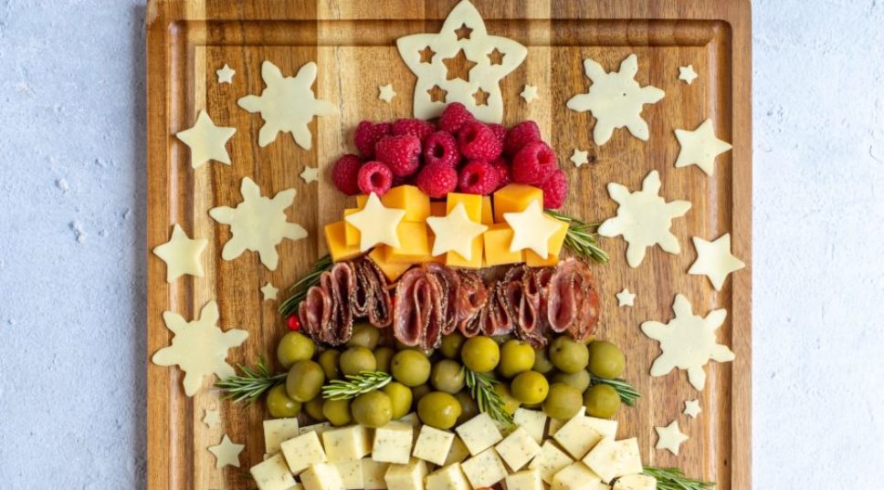 Gather 'Round the Charcutertree: A Guide to Holiday Boards and Festive Designs to Try