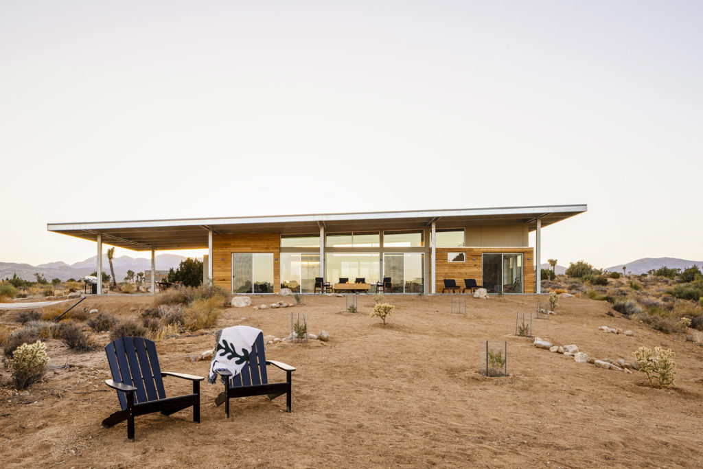 This "Cowboy Modern" Desert Retreat Has Majestic Views - Sunset Magazine - Vimarsana News