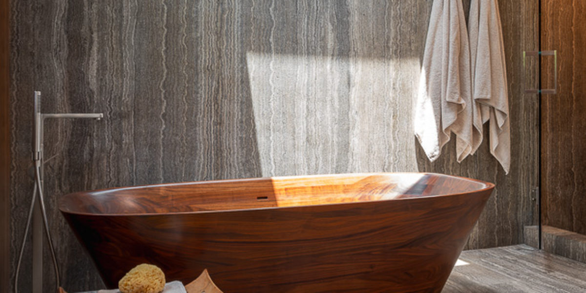 wooden-tub-travertine-bath