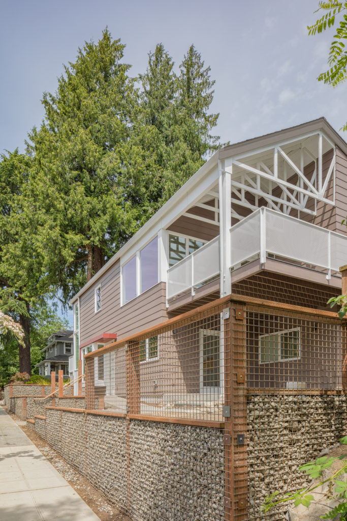 gabion-wall-modern-cottage-seattle-best-practice-architecture