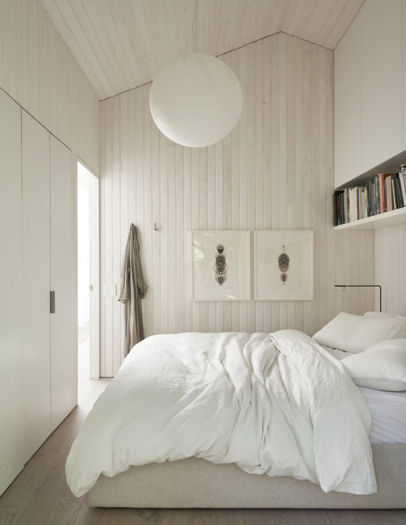 floating home white bedroom architecture Seattle