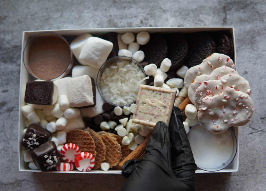 luxe bite la hot cocoa charcuterie box