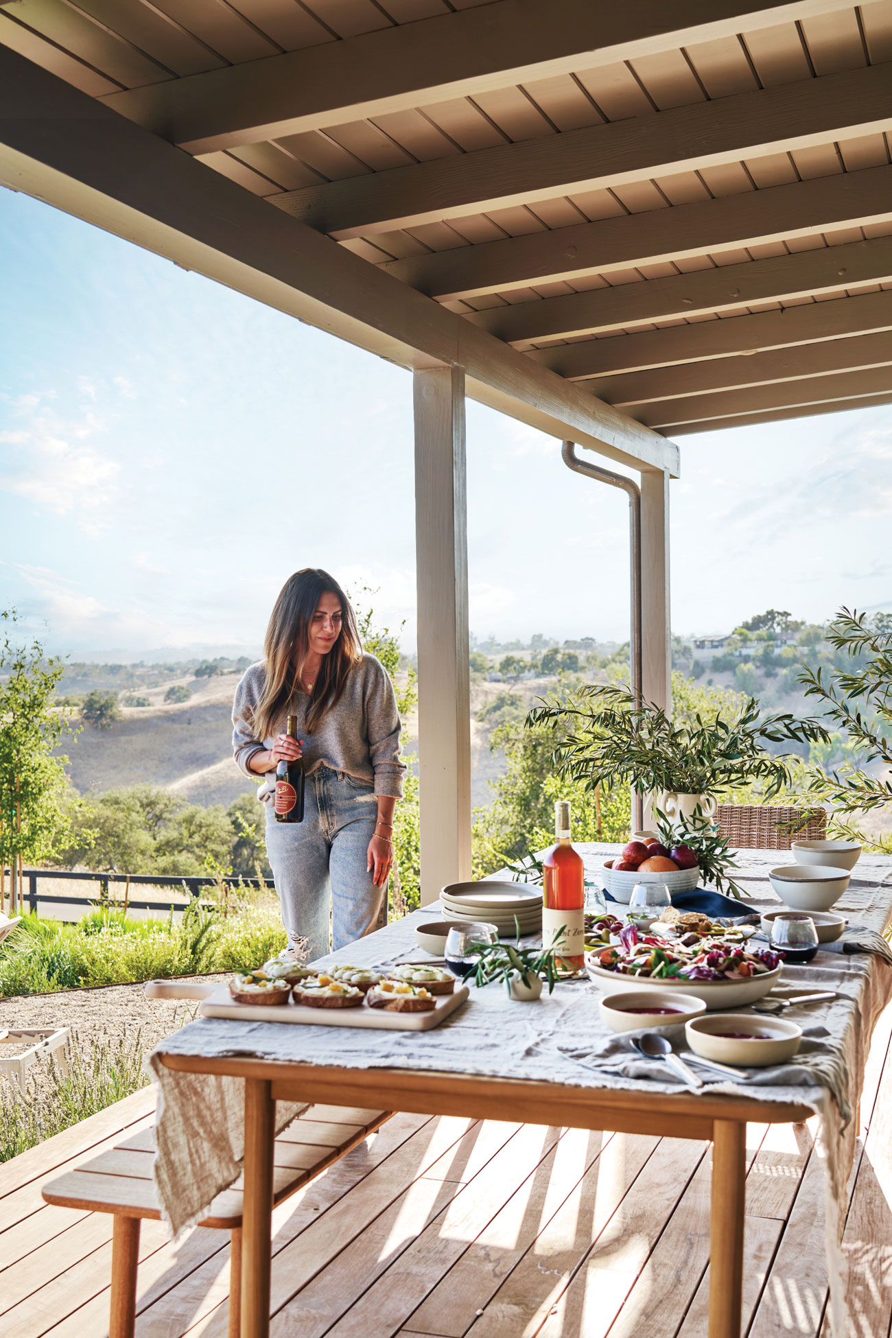 Jenni Kayne Ranch: Outdoor Table (1222)