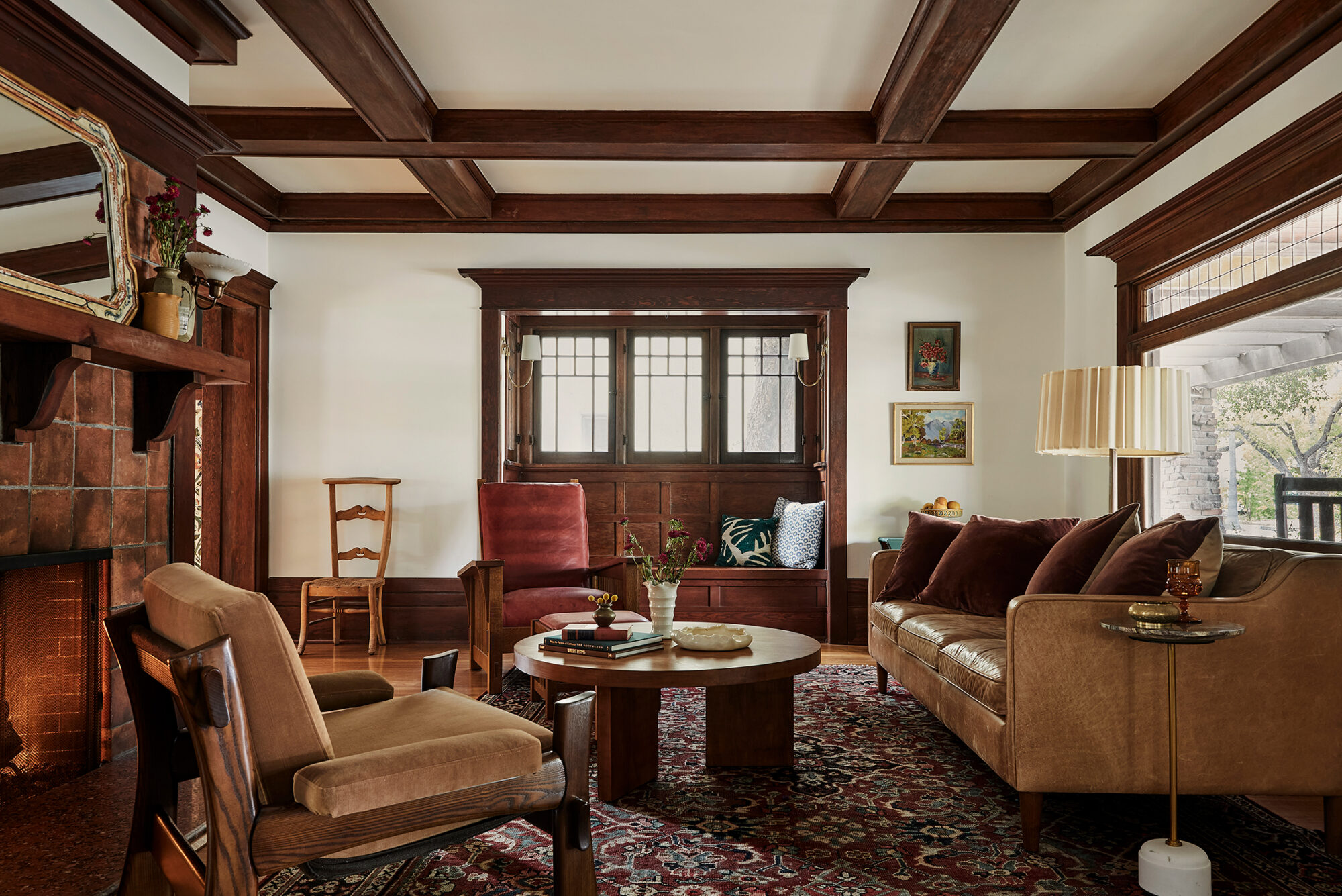 This Craftsman Featured in 'Back to the Future' Gets a Fresh Update –  Sunset Magazine, image size:2000x1335