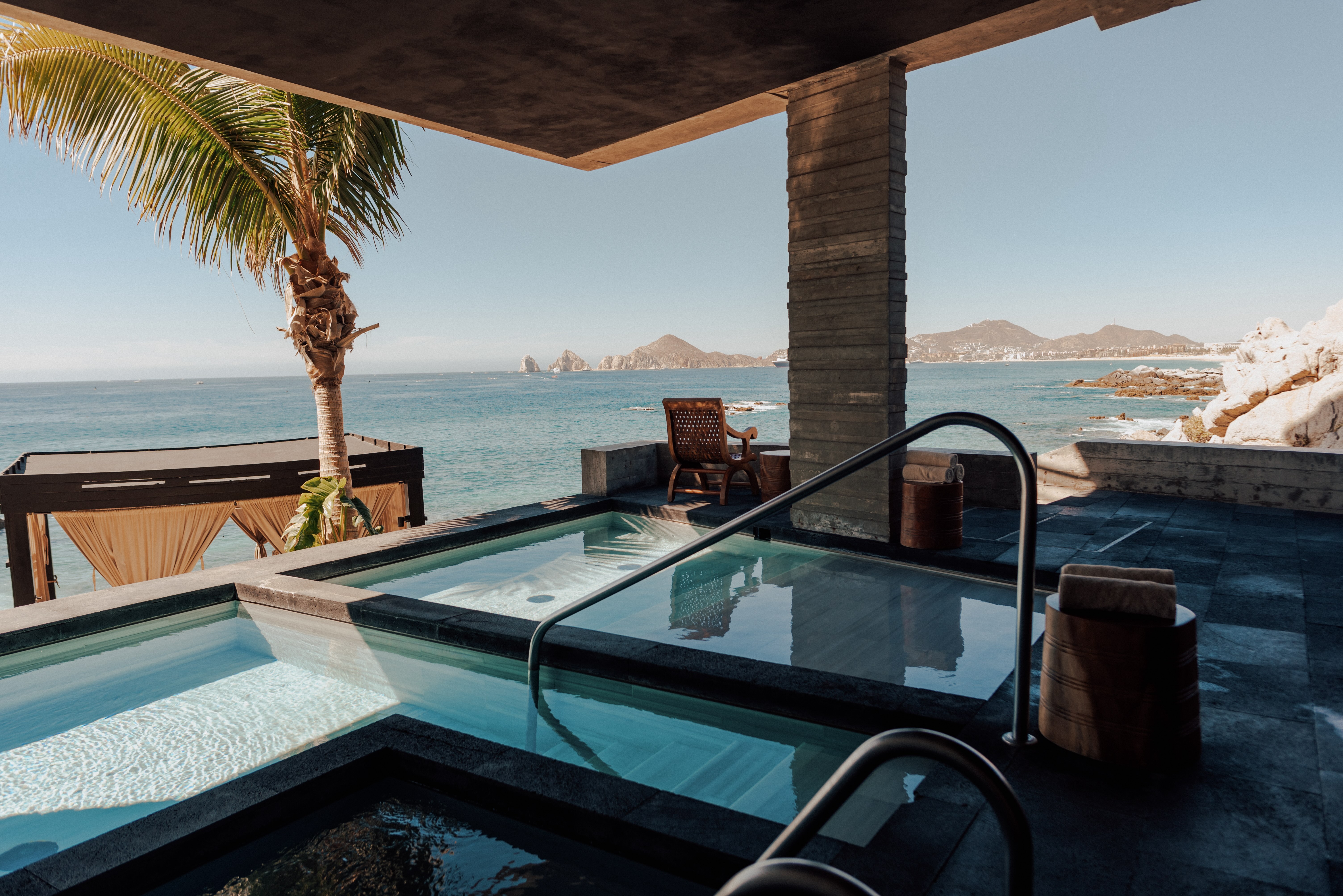 the-cape-currents-spa-rooftop