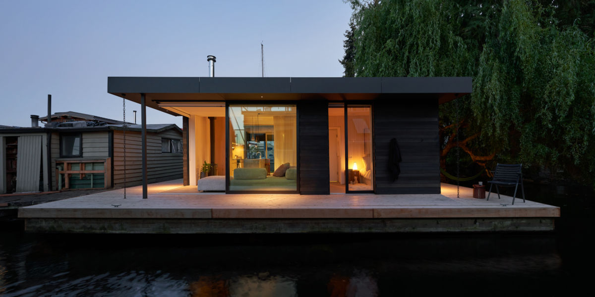 Seattle floating home architecture