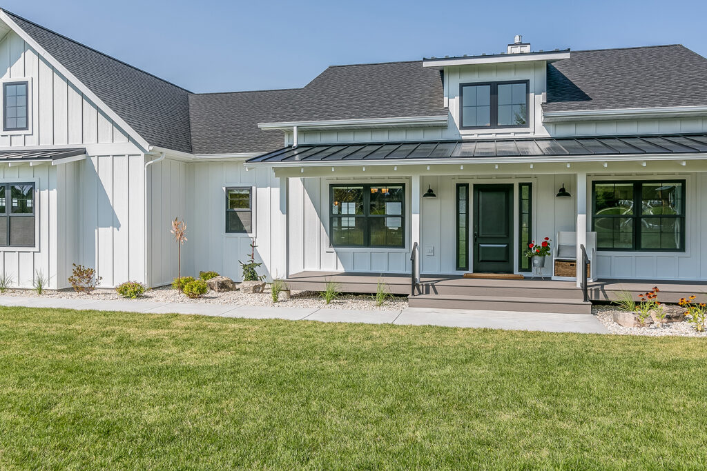 Modern Farmhouse Exterior