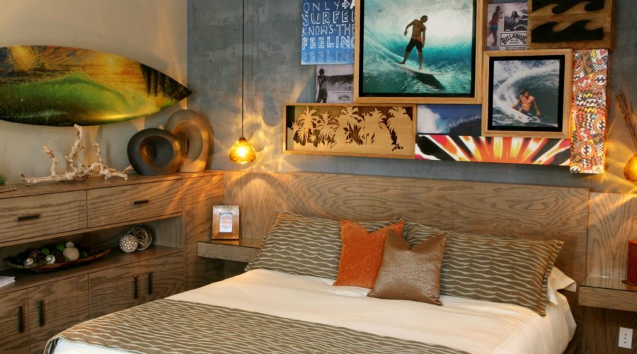 Unusual hotel La Casa del Camino in Laguna Beach with quirky surf culture decor