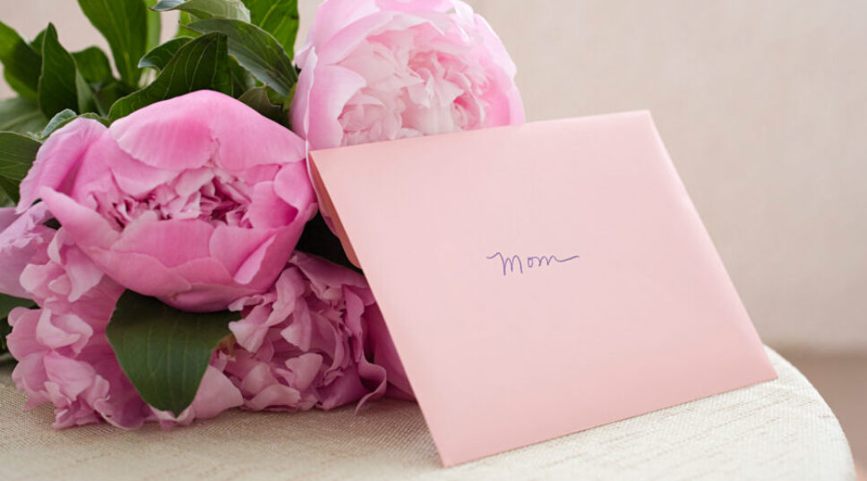 These Are the Best Mother's Day Gifts to Give This Year