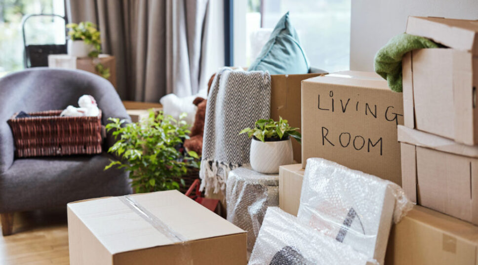 6 Questions to Ask Yourself Before You Downsize, According to a Real Estate Agent