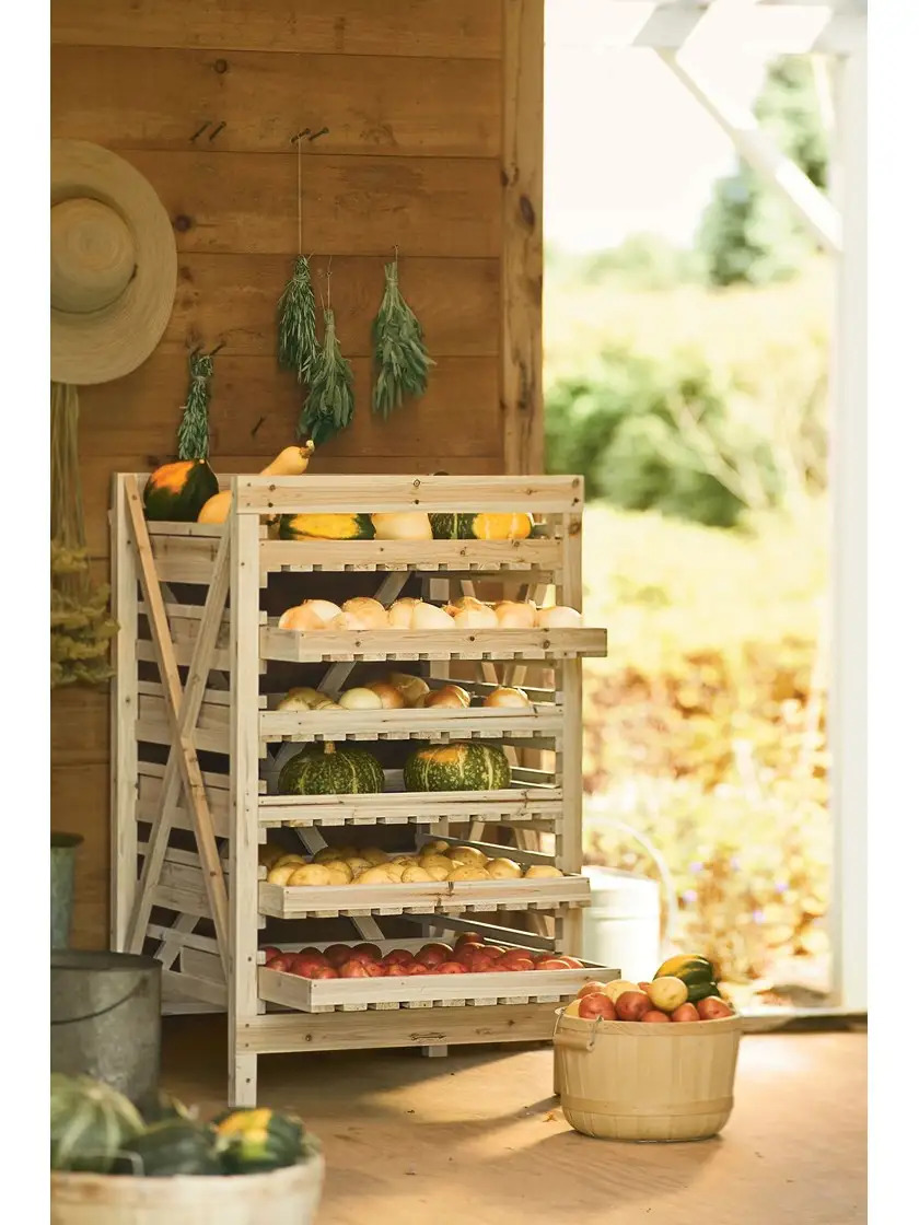 https://www.sunset.com/wp-content/uploads/orchard-rack-gardeners-pickup-0821.jpg
