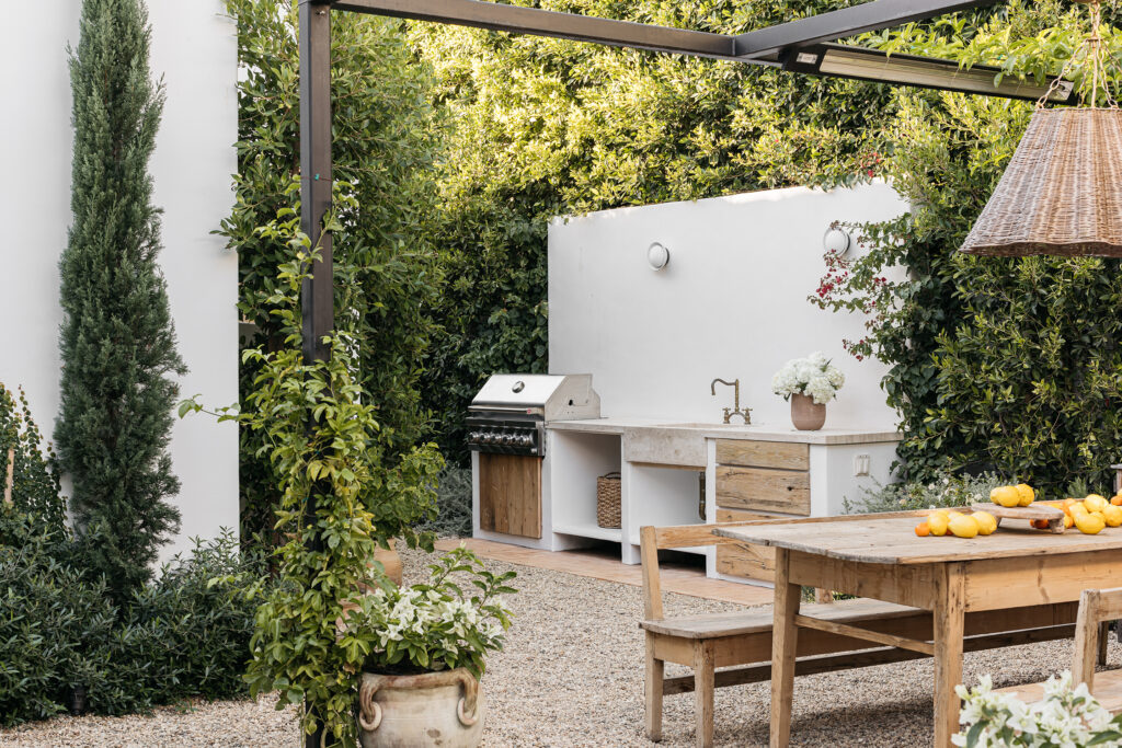 Outdoor Kitchen in Melrose Backyard