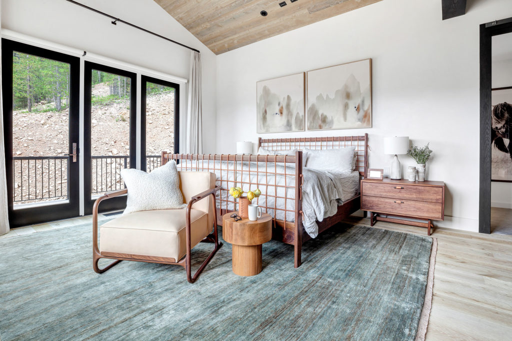 Yellowstone Primary Bedroom by Raili Clasen