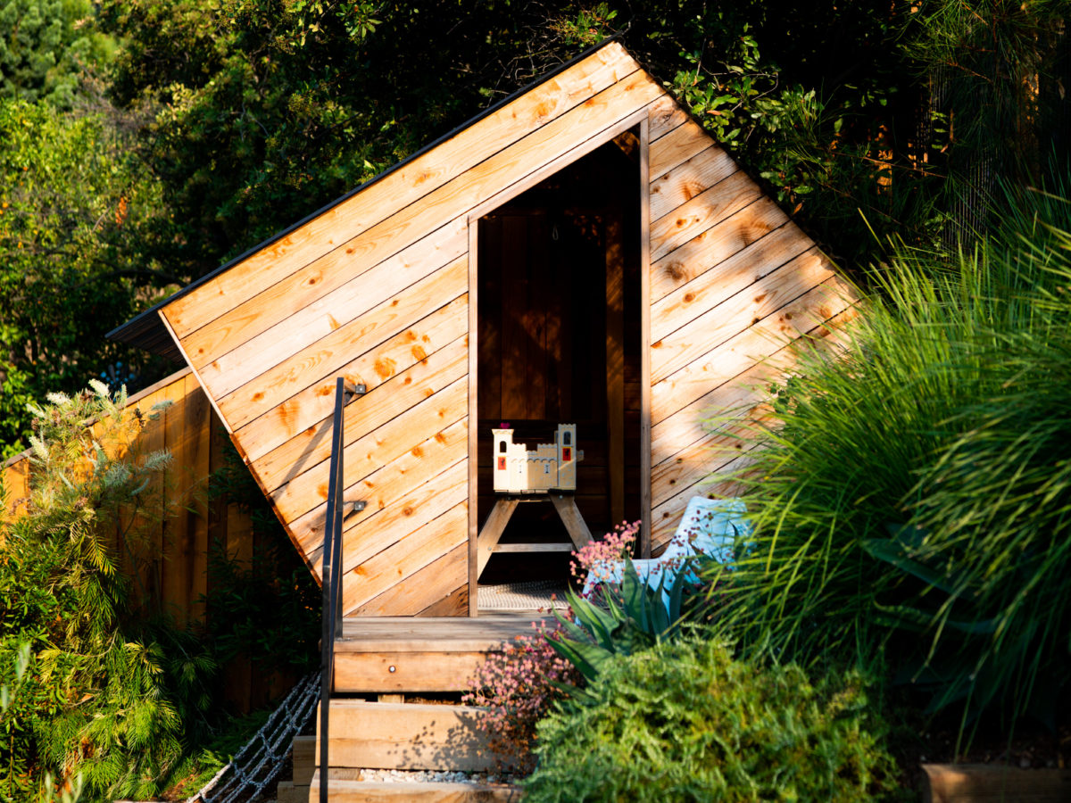 A Playhouse, Rope Climb, and Sunset Views: This Sustainable Garden