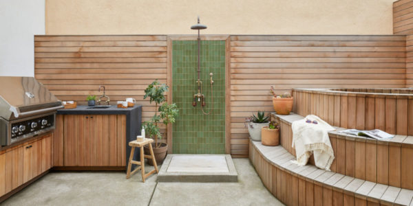 This Pocket Patio Is a Masterclass on How to Maximize Space