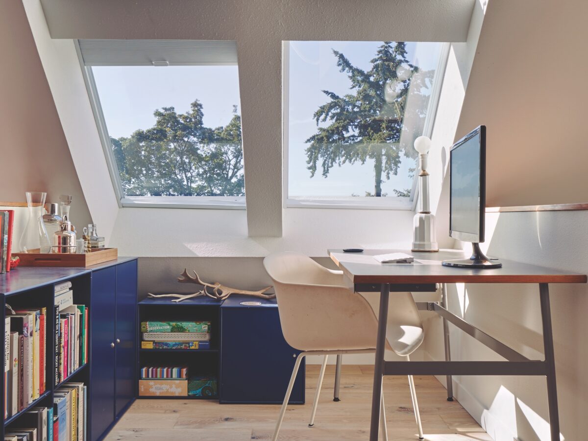 Seattle Townhome Home Office